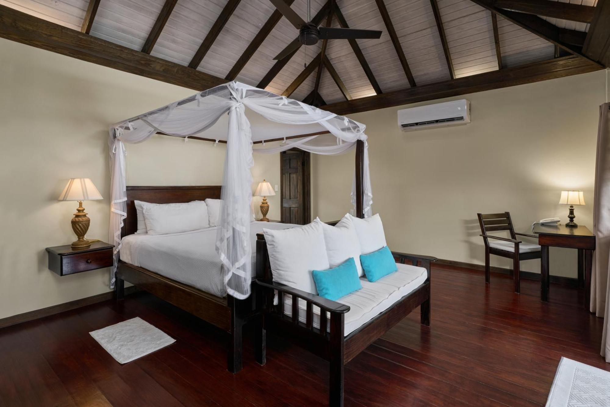 Keyonna Beach Johnson's Point Ngoại thất bức ảnh